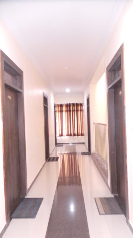 Hotelyashpalace Maihar 외부 사진